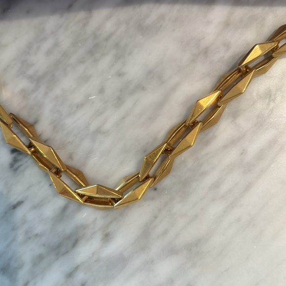 Like new! Worn once for a photo shoot! Gorgeous - Picture 6 of 7